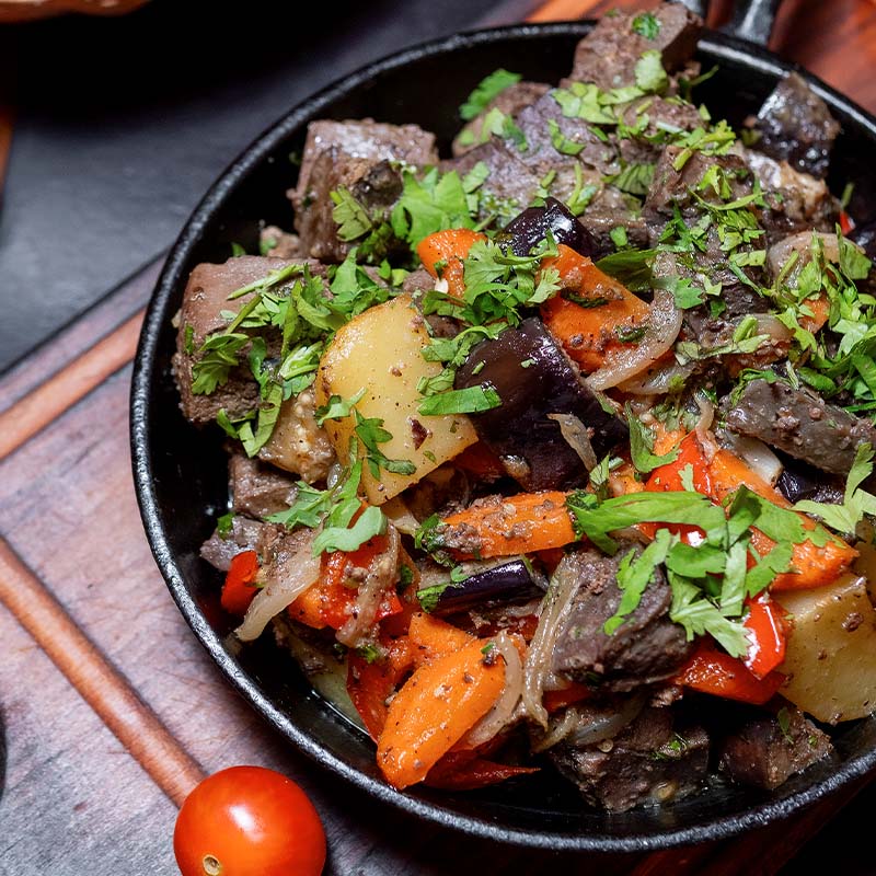 Бараньи потрошки, жаренные с овощами