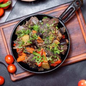Бараньи потрошки, жаренные с овощами